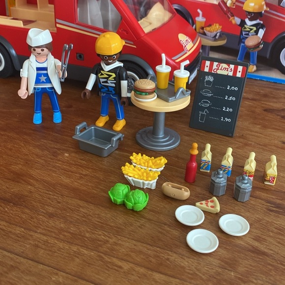 Playmobil “Food Truck” Jim’s - Picture 4 of 10